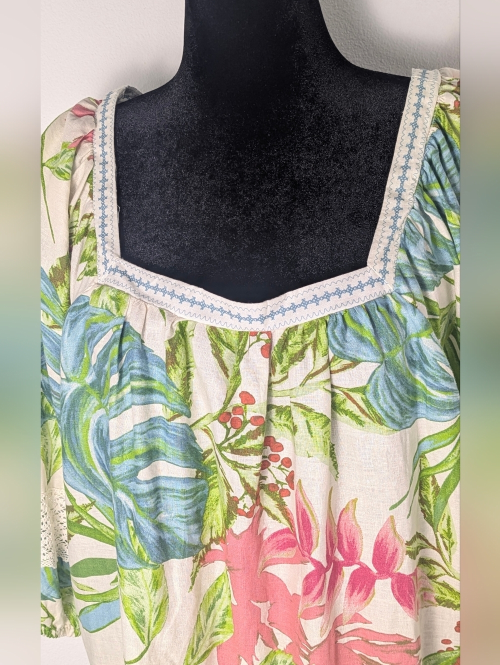 Nicole Miller Sz 1X Linen Blend Tropical Print 3/4 Puff Sleeve Lace Tunic Top - Picture 4 of 13
